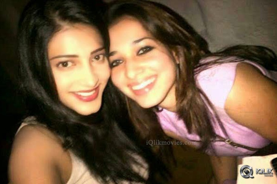 Selfies-of-Indian-Film-Celebrities